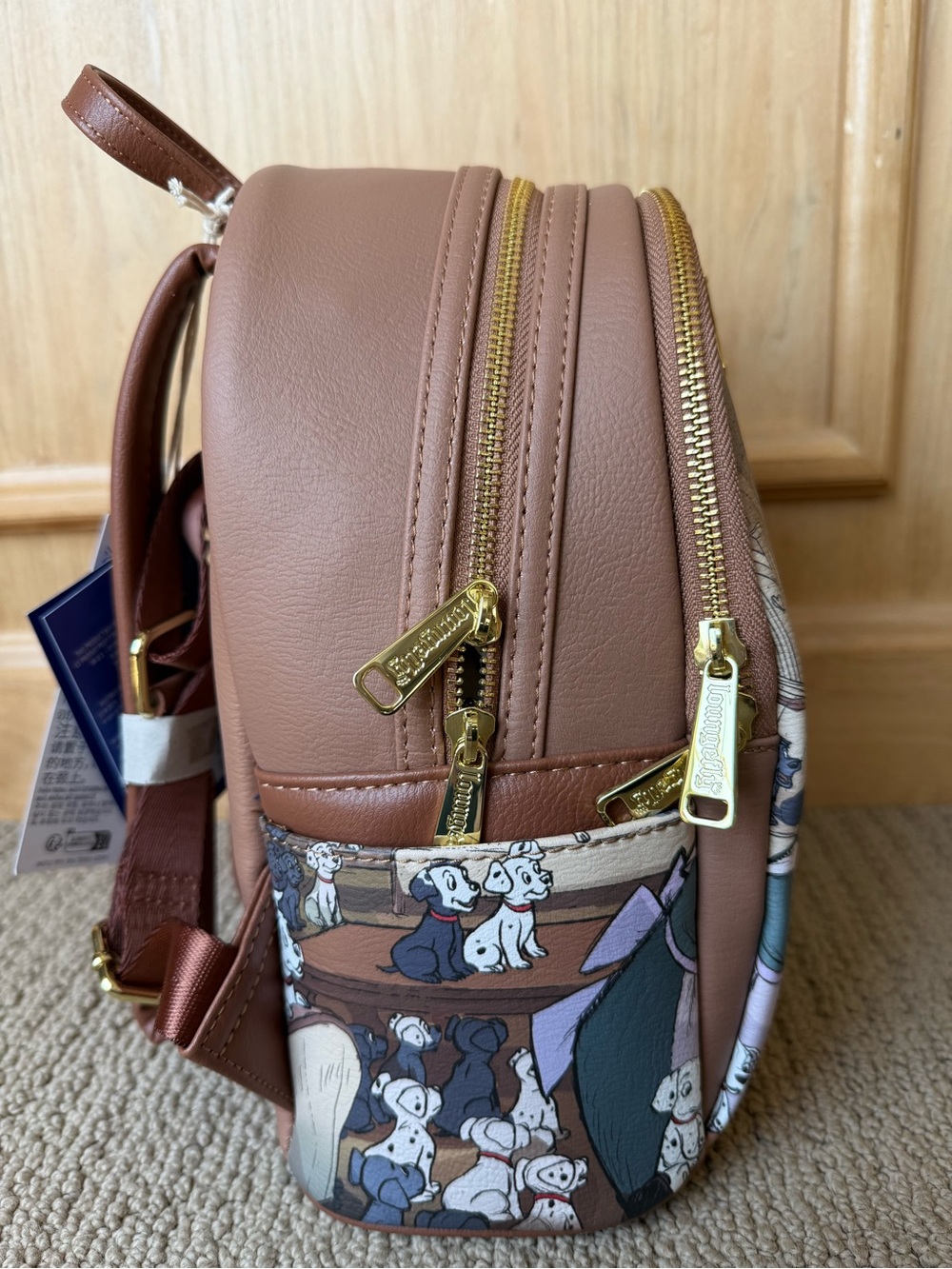 101 Dalmatians Disney Parks 100 anniversary edition Loungefly Mini Backpack - Picture 3 of 10